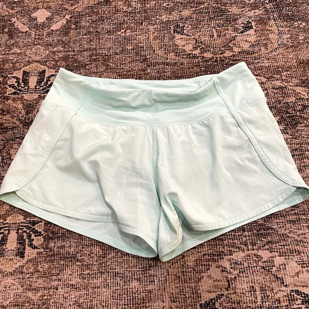 Lululemon Run Times Short 4" Misty Mint Women's Size 6